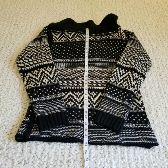 Fair Isle Cardigan - Picture 5 of 5